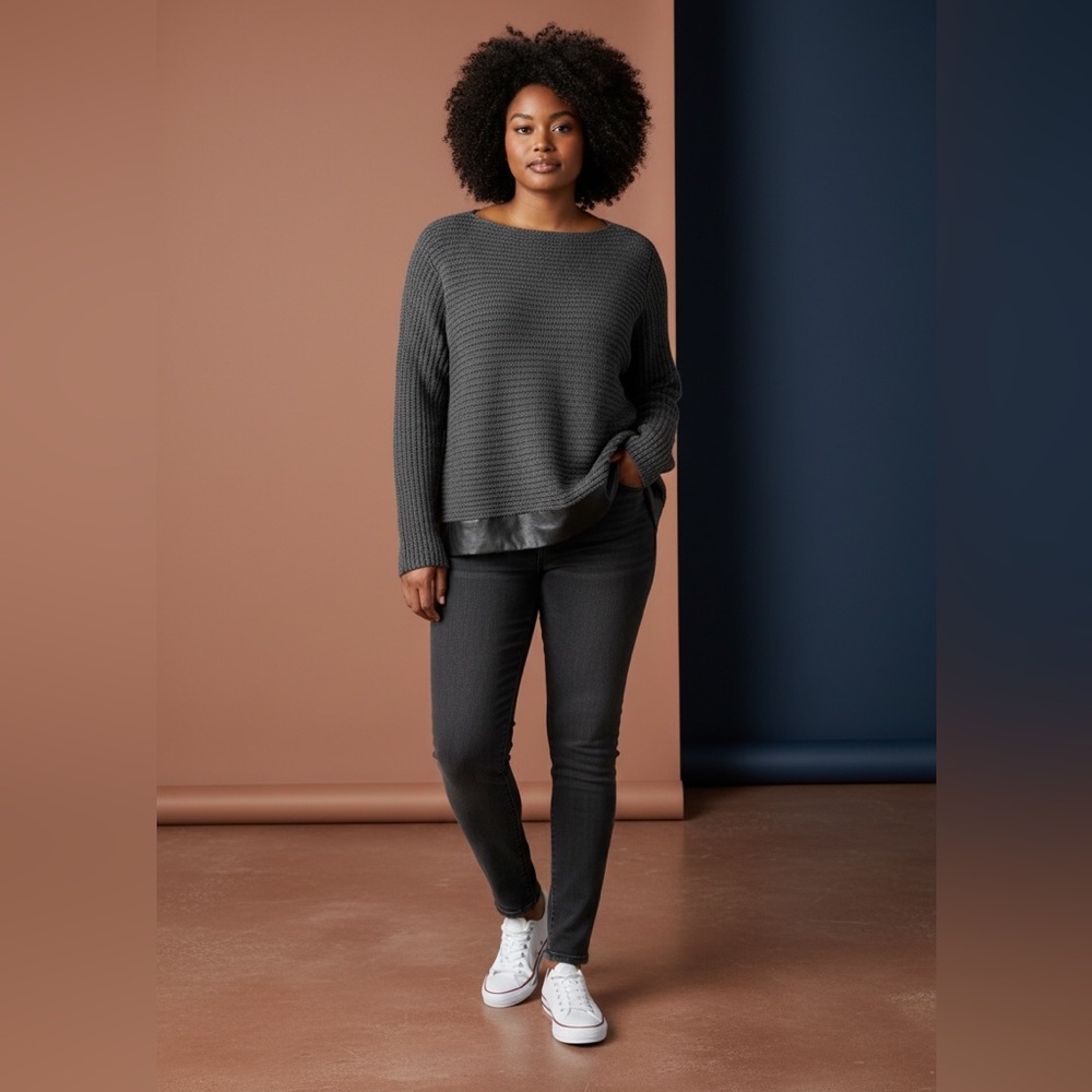 Lauren Vidal Charcoal Gray Sweater